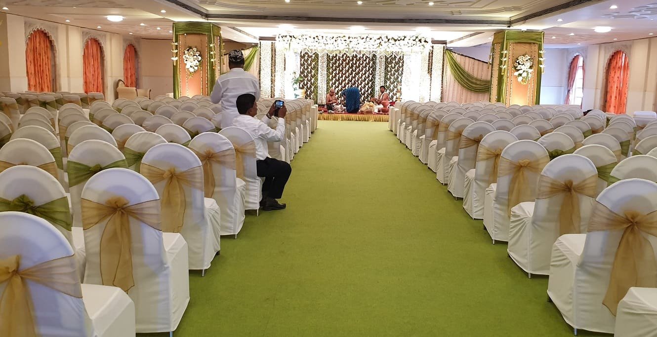 hall capacity